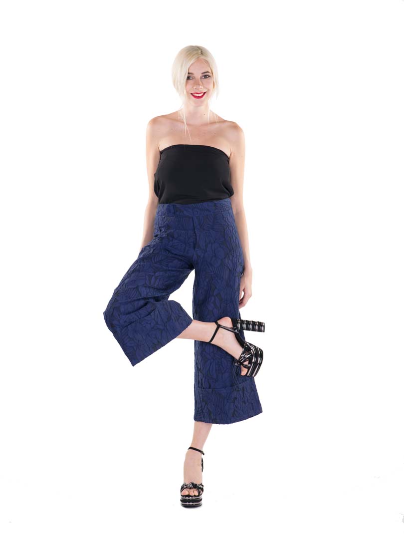 Collection Privee, Pants